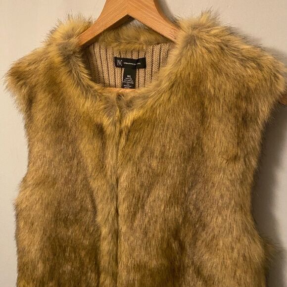 INC International Concepts Women Brown Faux Fur Vest M/L Medium Large - Picture 2 of 8